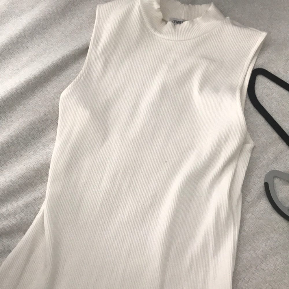 White body con dress